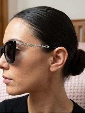 NEW Coach HC8257U Black Cat Eye Sunglasses Silver C Chain Temples w/ Case